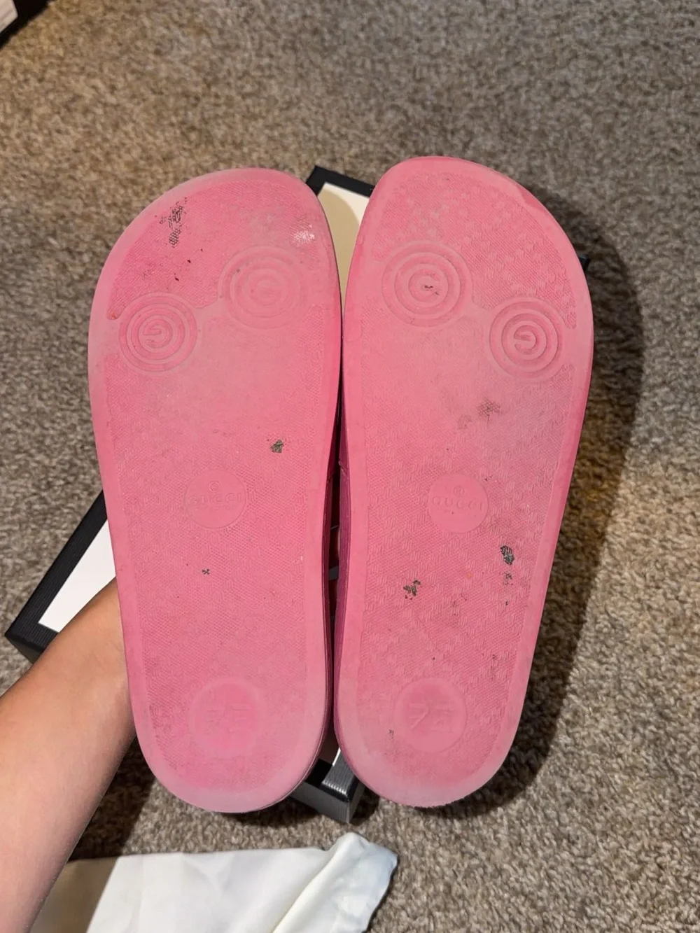 Gucci slide sandals